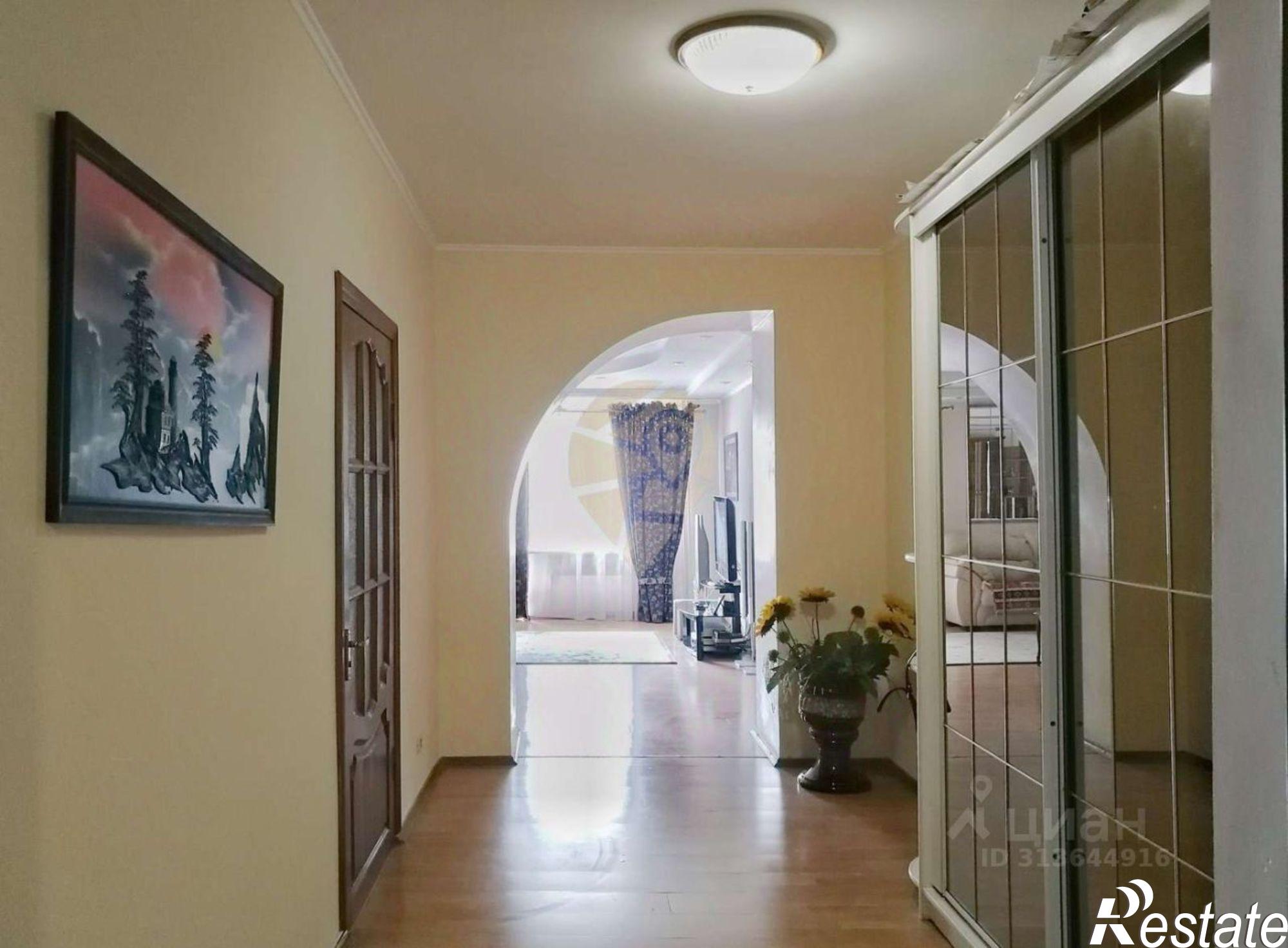 Купить квартиру за 10 450 000 рублей