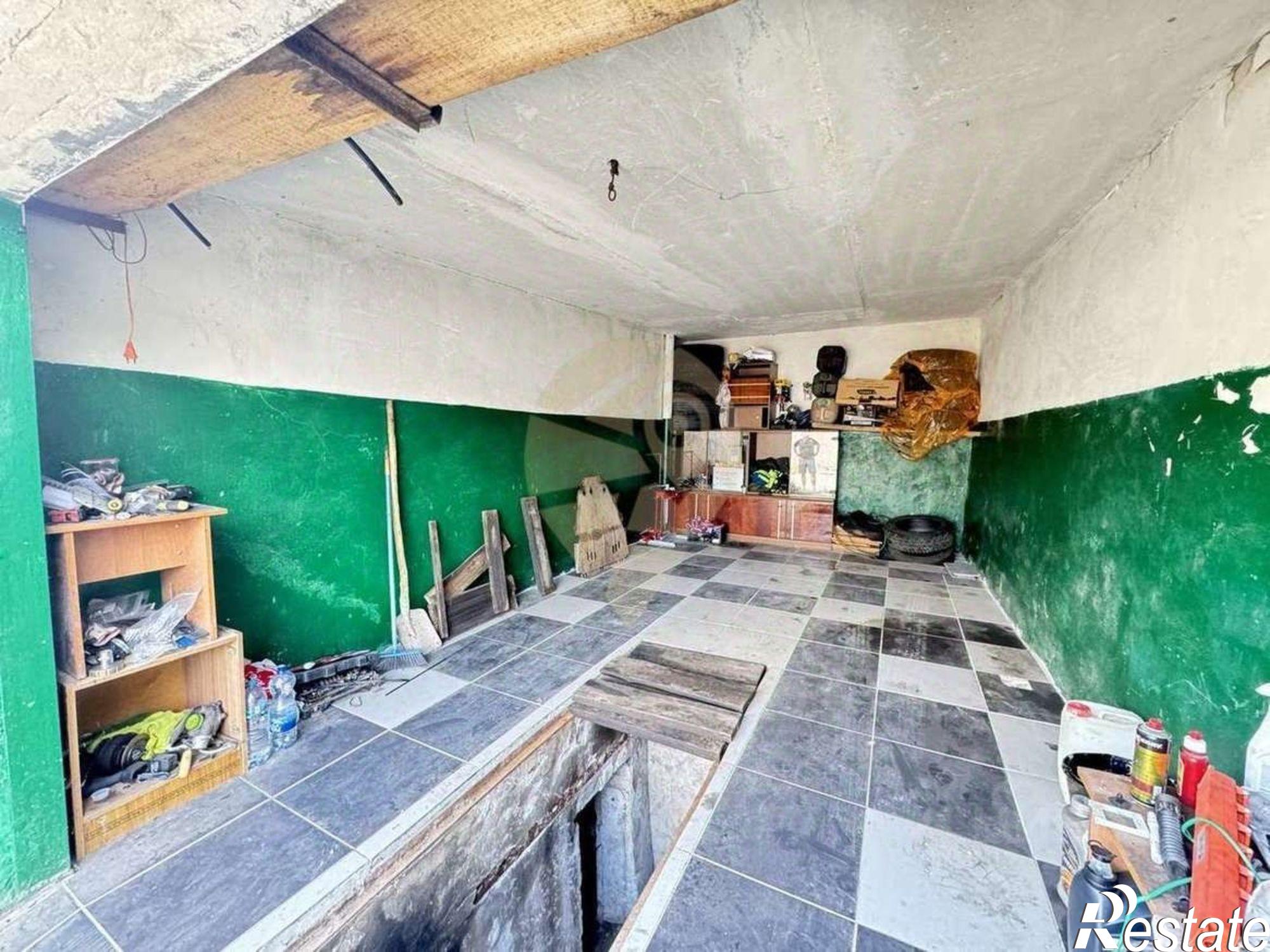 Купить гараж, место в паркинге за 336 540 рублей на Песочная улица