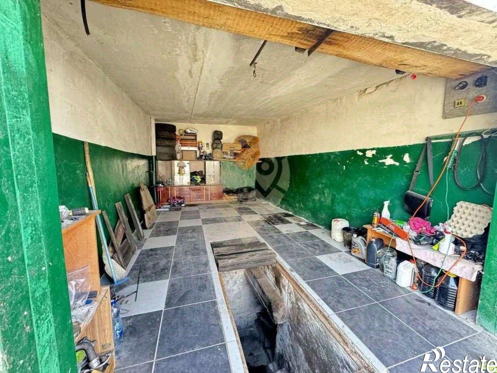 Купить гараж, место в паркинге за 336 540 рублей на Песочная улица