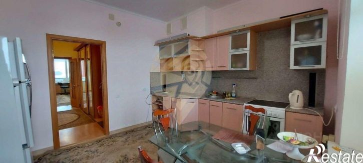 3-комн квартира Степной мкр,дом 1