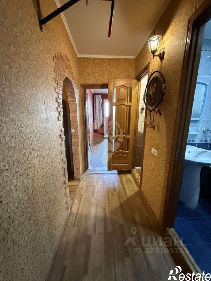 3-комн квартира Восточный мкр,дом 7