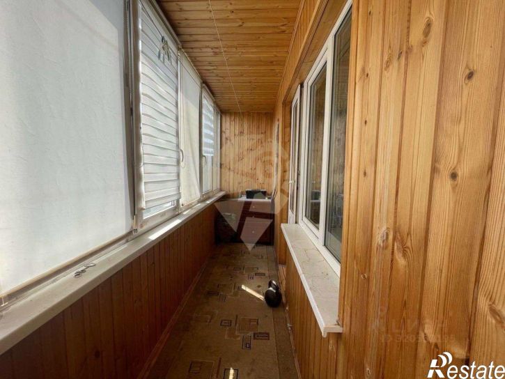 4-комн квартира Буденного мкр,дом 8