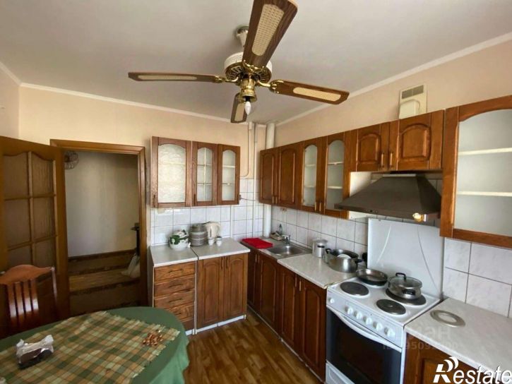 3-комн квартира Королева мкр,дом 18