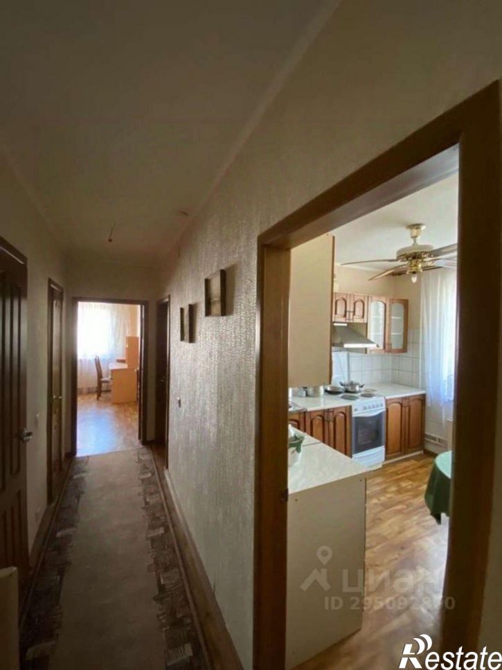 3-комн квартира Королева мкр,дом 18