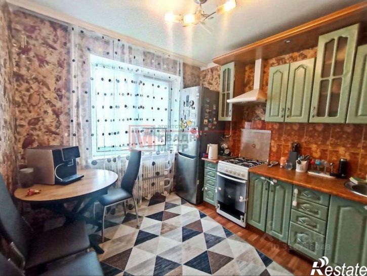 3-комн квартира улица Ватутина, 3,  д. 3