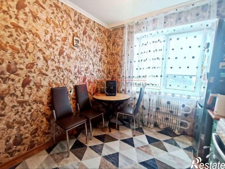 3-комн квартира улица Ватутина, 3,  д. 3