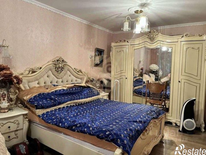 6-комн квартира Парковый мкр,дом 28