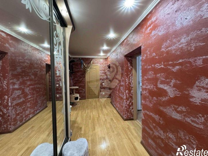 3-комн квартира Степной мкр,дом 20