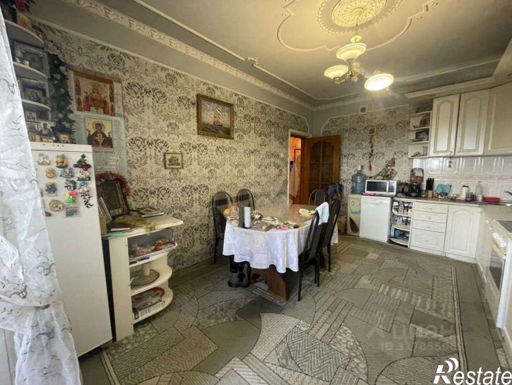 4-комн квартира Королева мкр,дом 38