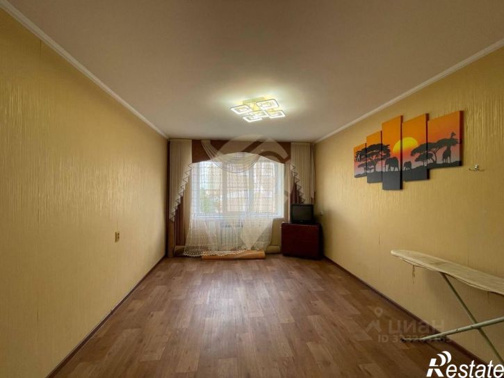 3-комн квартира Южный мкр,дом 2