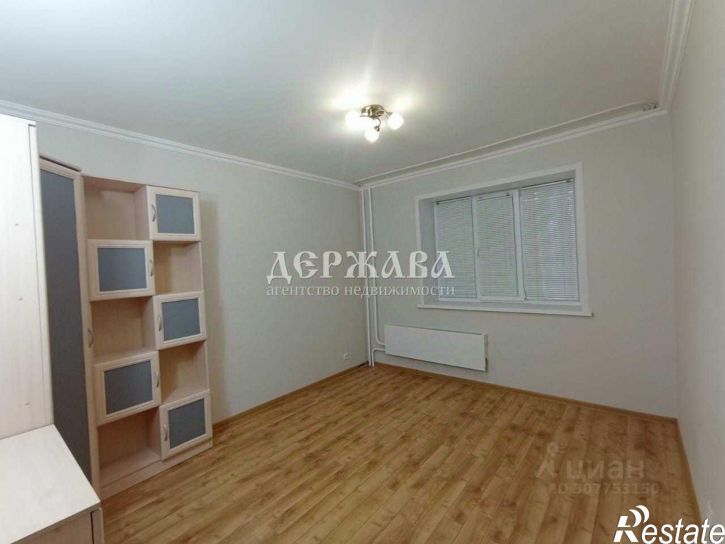 3-комн квартира Степной мкр,дом 6