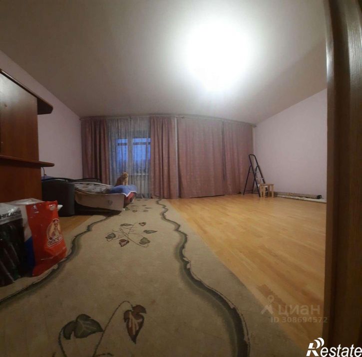 3-комн квартира Степной мкр,дом 20