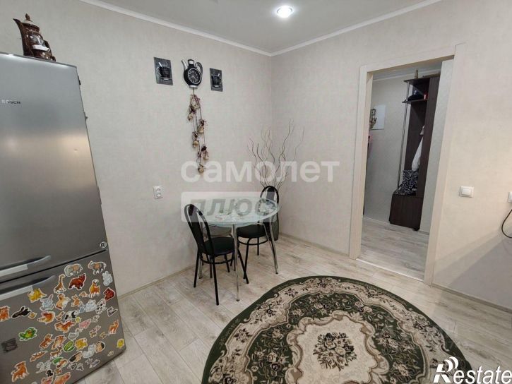 2-комн квартира Старый Оскол г., Юго-Западный