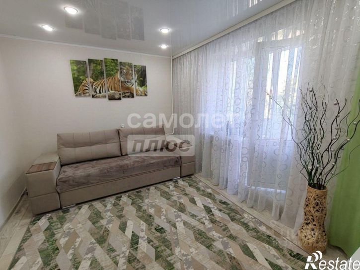 2-комн квартира Старый Оскол г., Юго-Западный