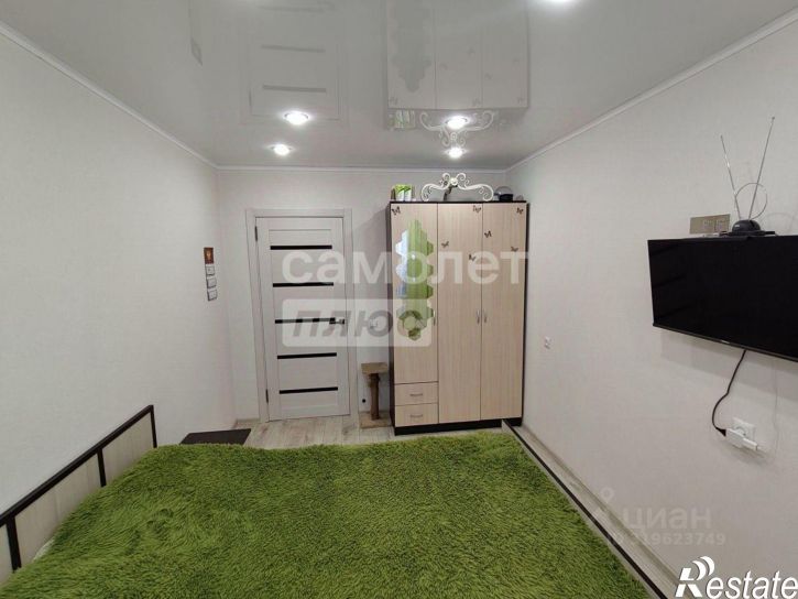 2-комн квартира Старый Оскол г., Юго-Западный