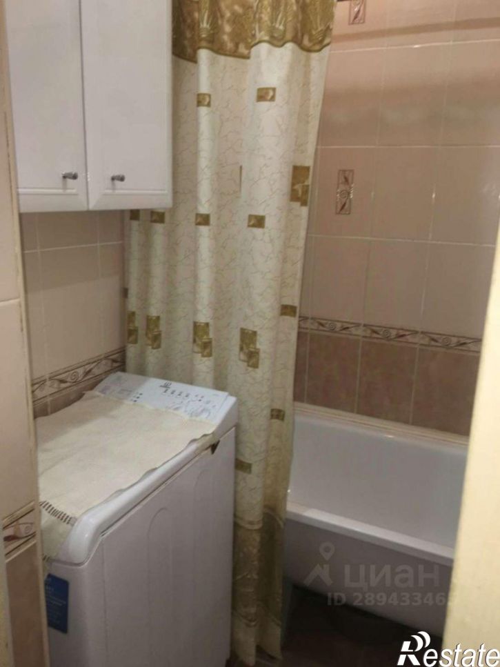 3-комн квартира улица 8 Марта, 42,  д. 42