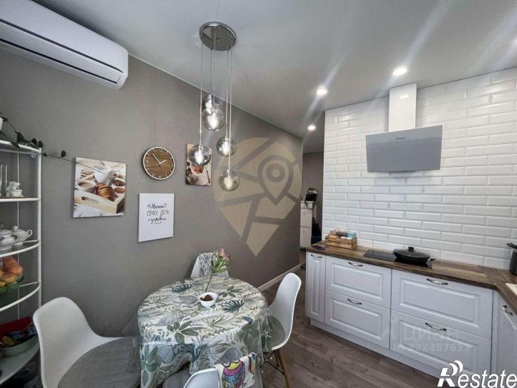 3-комн квартира Королева мкр,дом 8