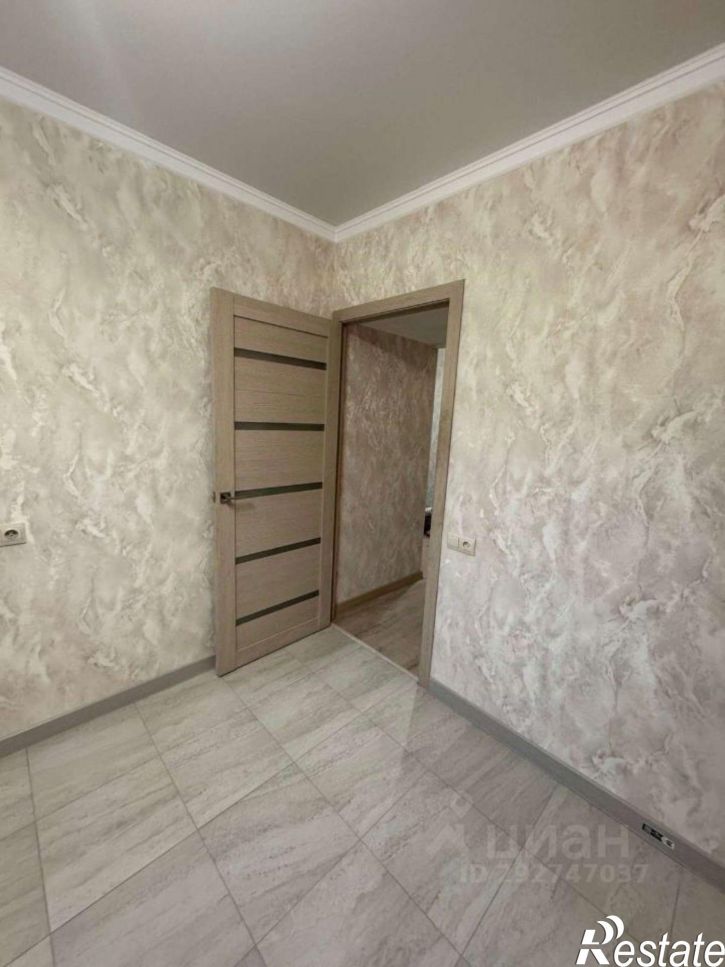 3-комн квартира Королева мкр,дом 12