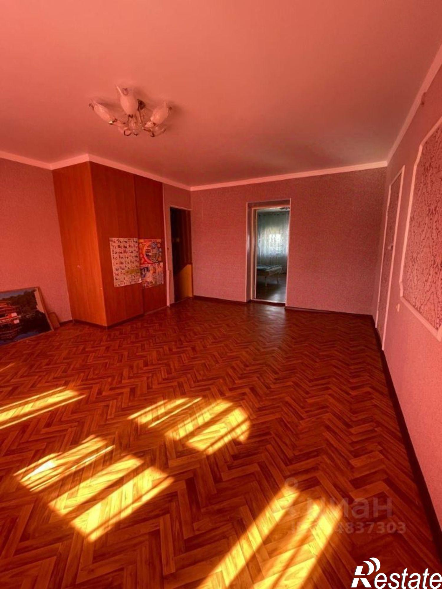 Сдать дачу, дом, коттедж за 45 000 рублей на Донецкая улица, 13