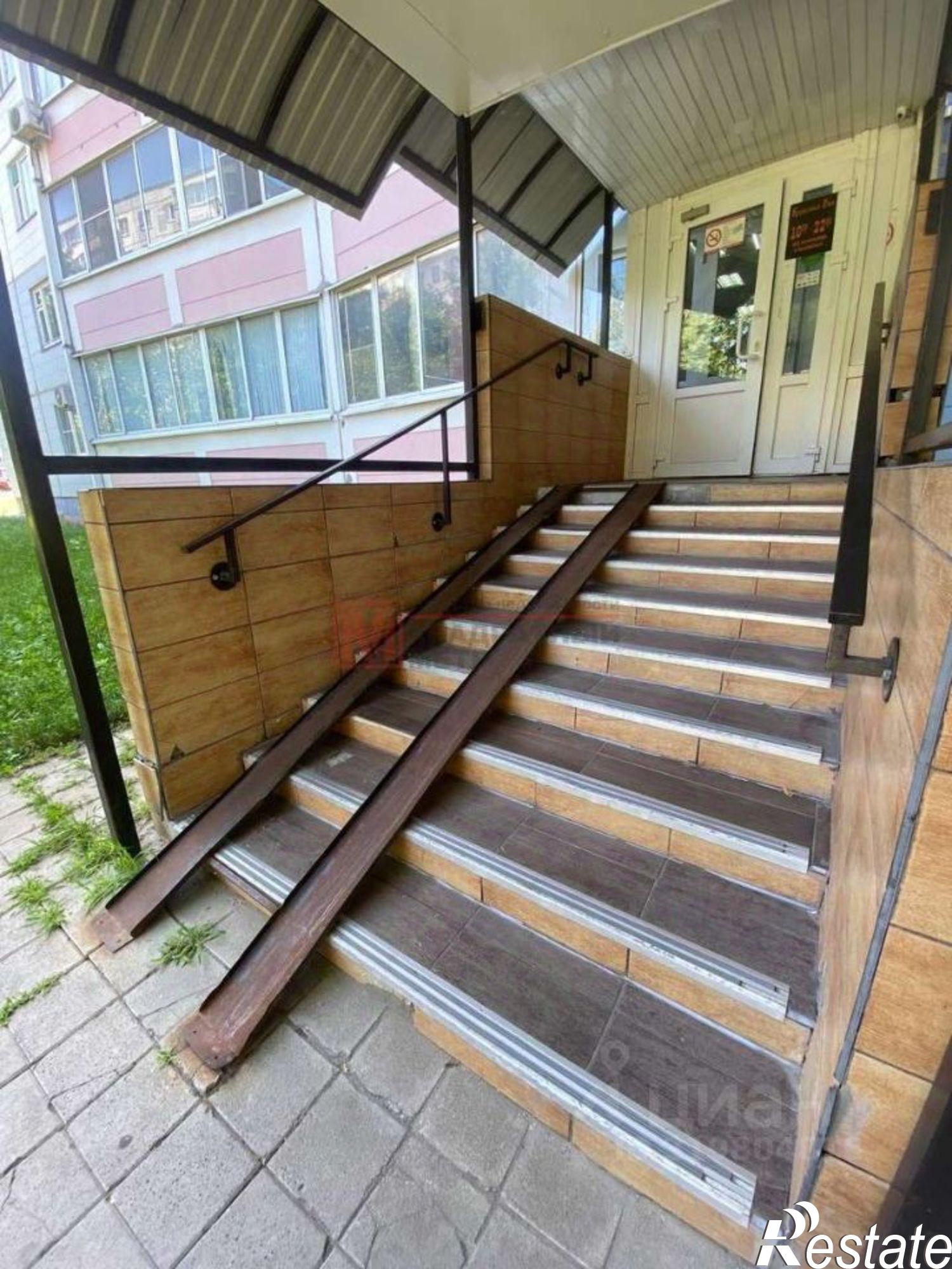 Купить помещение свободного назначения за 5 202 720 рублей на Северный мкр, 33