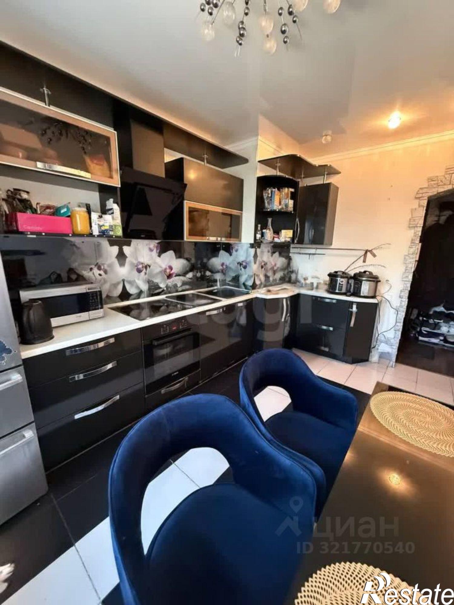 Купить квартиру за 7 100 000 рублей на мкр Жукова, 24а