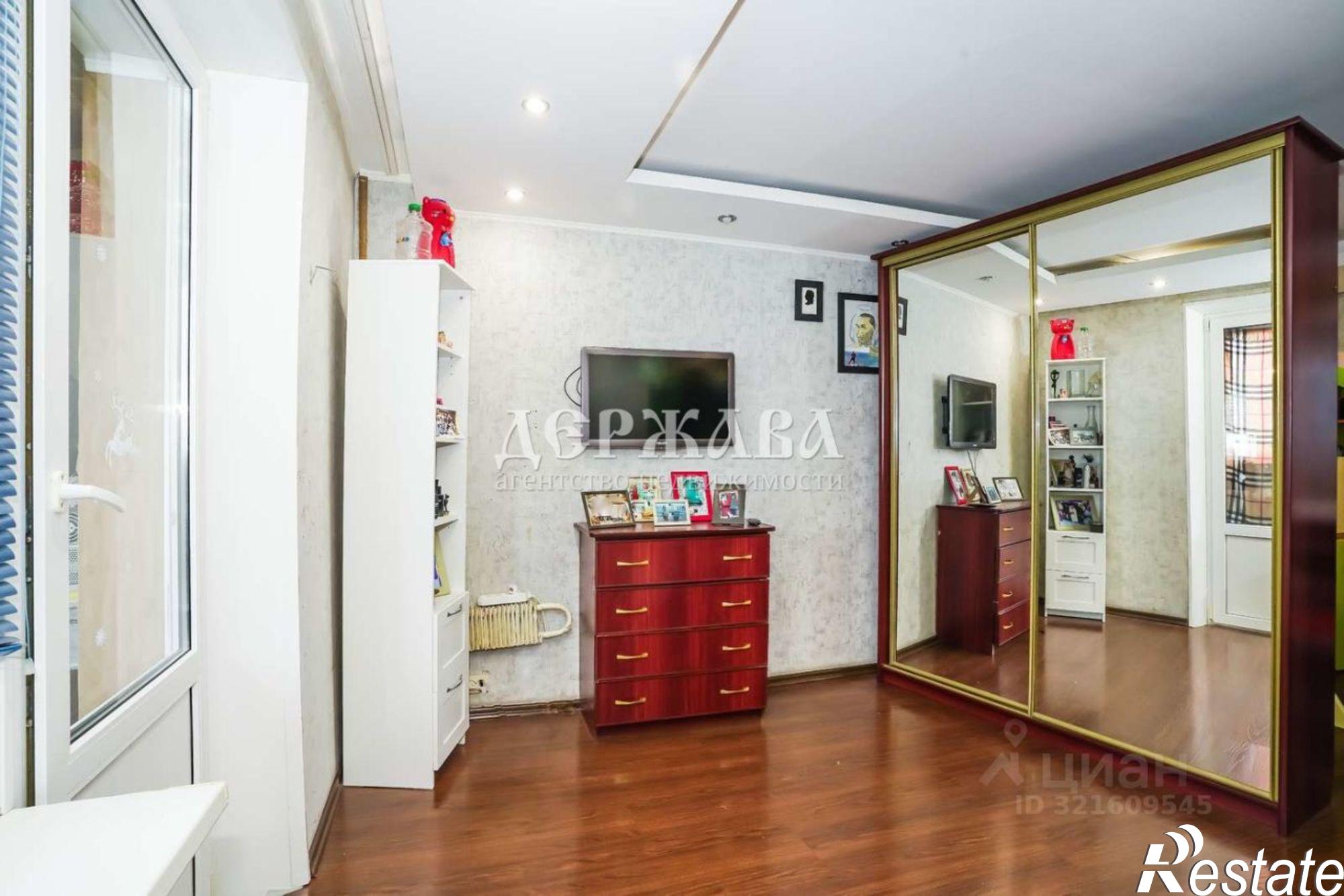 Купить квартиру за 3 870 000 рублей на мкр Жукова, 52