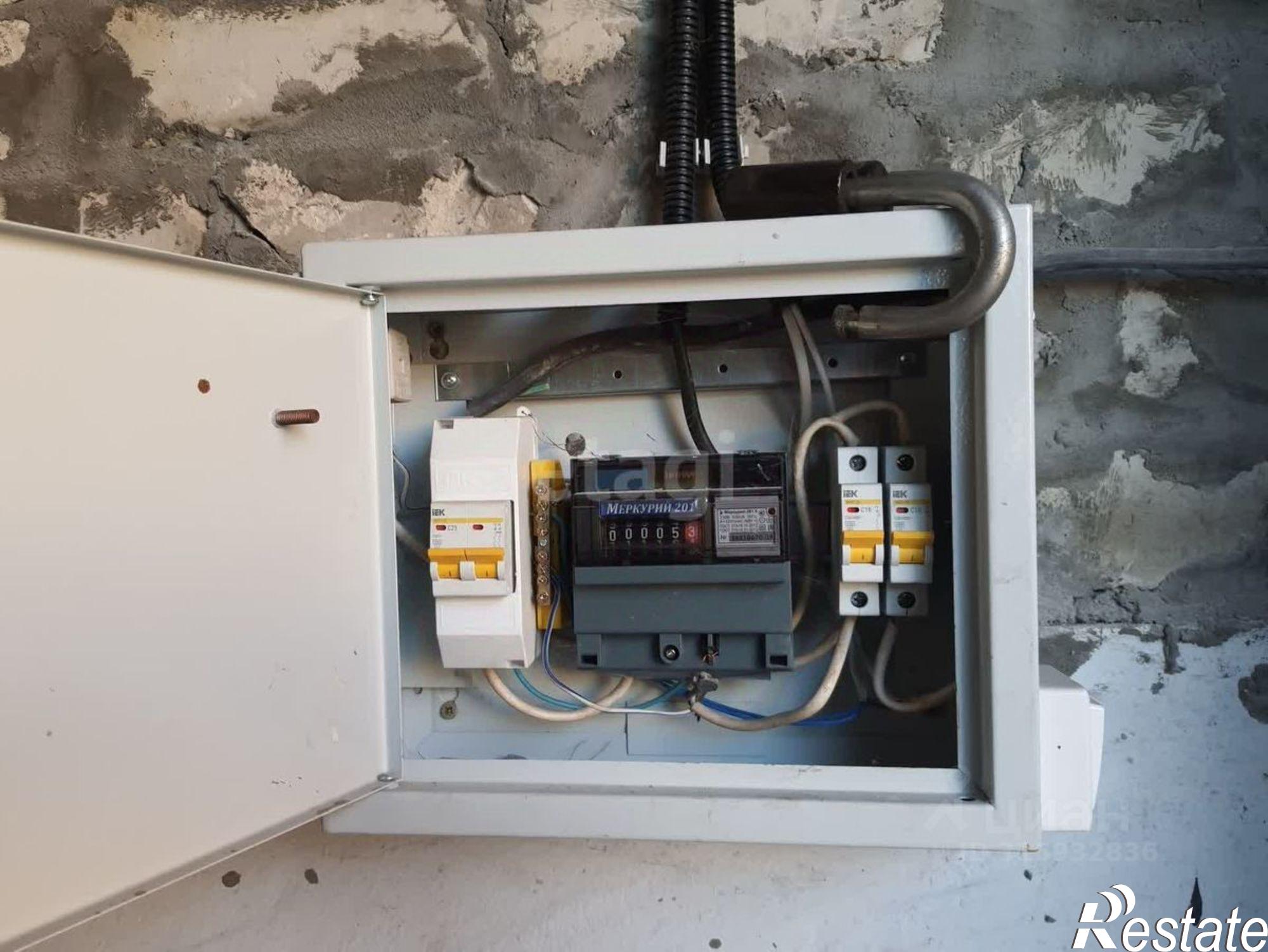 Купить гараж, место в паркинге за 650 025 рублей на улица Свердлова, 25