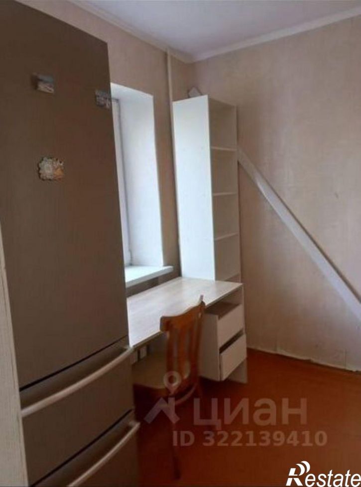 2-комн квартира мкр Макаренко, 15,  д. 15