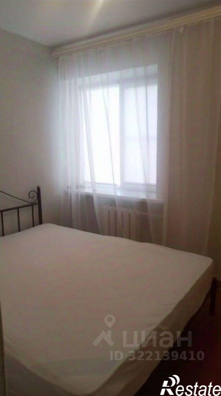 2-комн квартира мкр Макаренко, 15,  д. 15