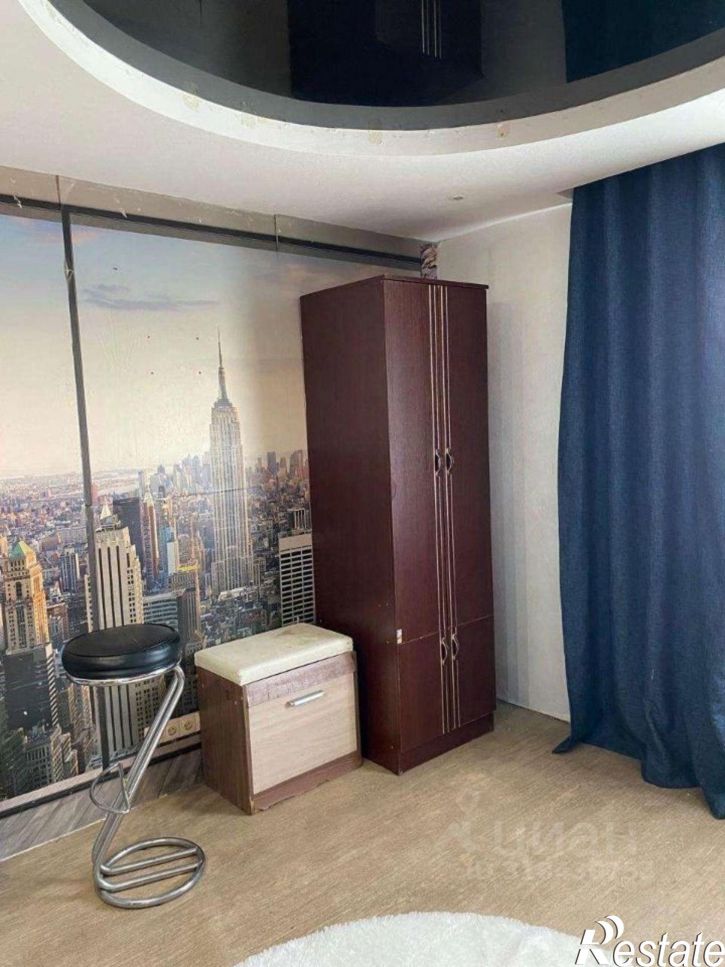 1-комн квартира мкр Горняк, 10,  д. 10