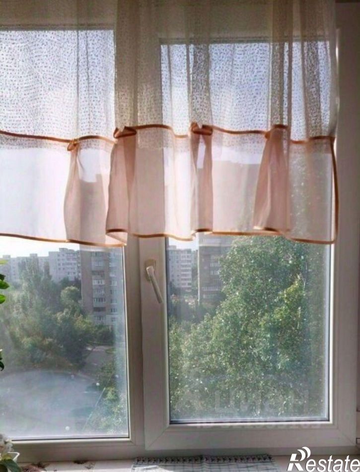 2-комн квартира мкр Королева, 31,  д. 31