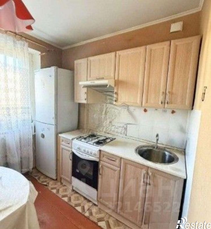 2-комн квартира мкр Горняк, 24,  д. 24