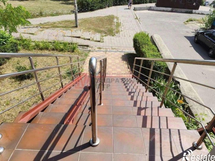 Помещение свободного назначения Лесной мкр, 18,  д. 18