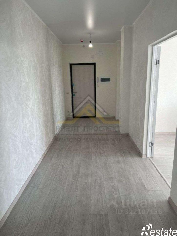 3-комн квартира Степной мкр, 35,  д. 35