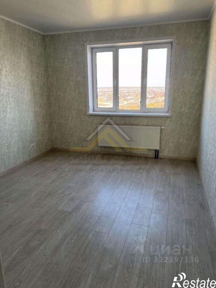 3-комн квартира Степной мкр, 35,  д. 35