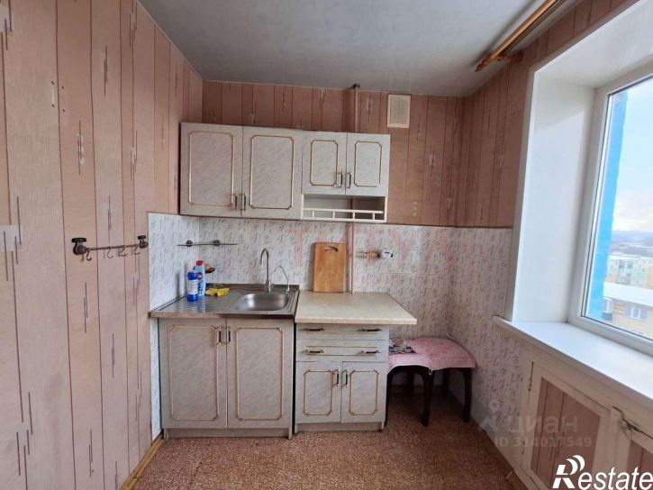 3-комн квартира мкр Приборостроитель, 32,  д. 32