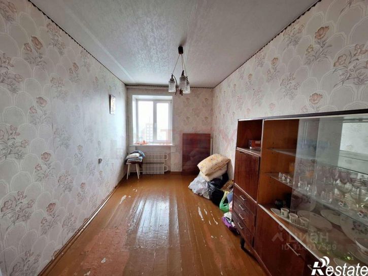 3-комн квартира мкр Приборостроитель, 32,  д. 32