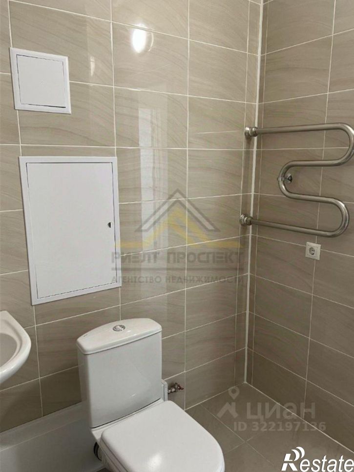 3-комн квартира Степной мкр, 35,  д. 35