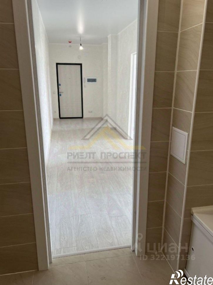 3-комн квартира Степной мкр, 35,  д. 35