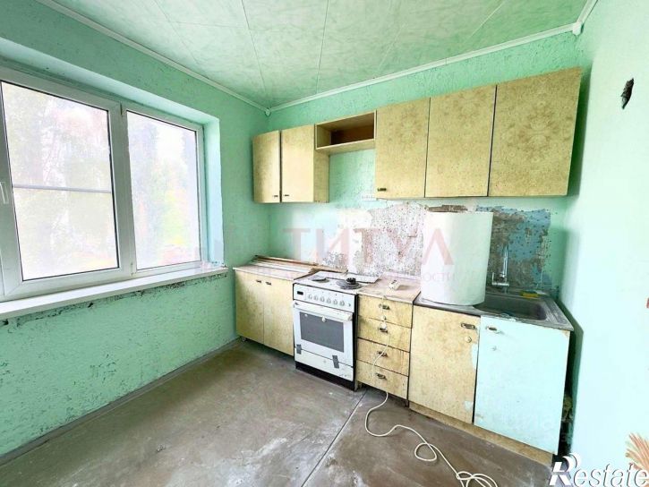 2-комн квартира мкр Макаренко, 34,  д. 34