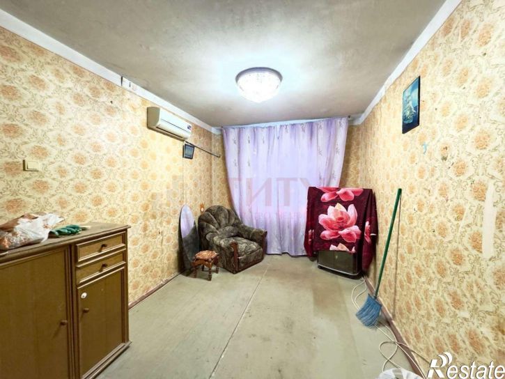 2-комн квартира мкр Макаренко, 34,  д. 34