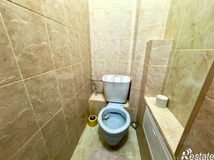 2-комн квартира мкр Макаренко, 34,  д. 34