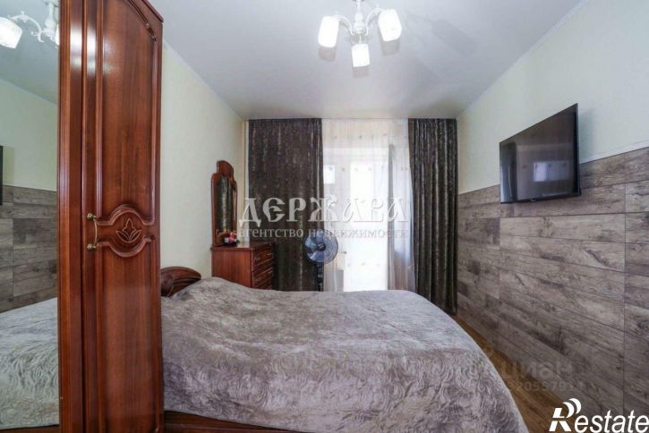 3-комн квартира Степной мкр, 4,  д. 4