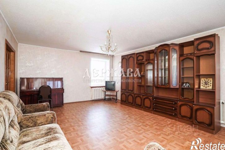 5-комн квартира мкр Дубрава квартал 1, 8,  д. 8