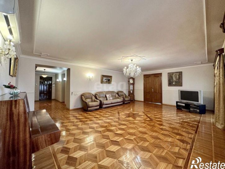 4-комн квартира