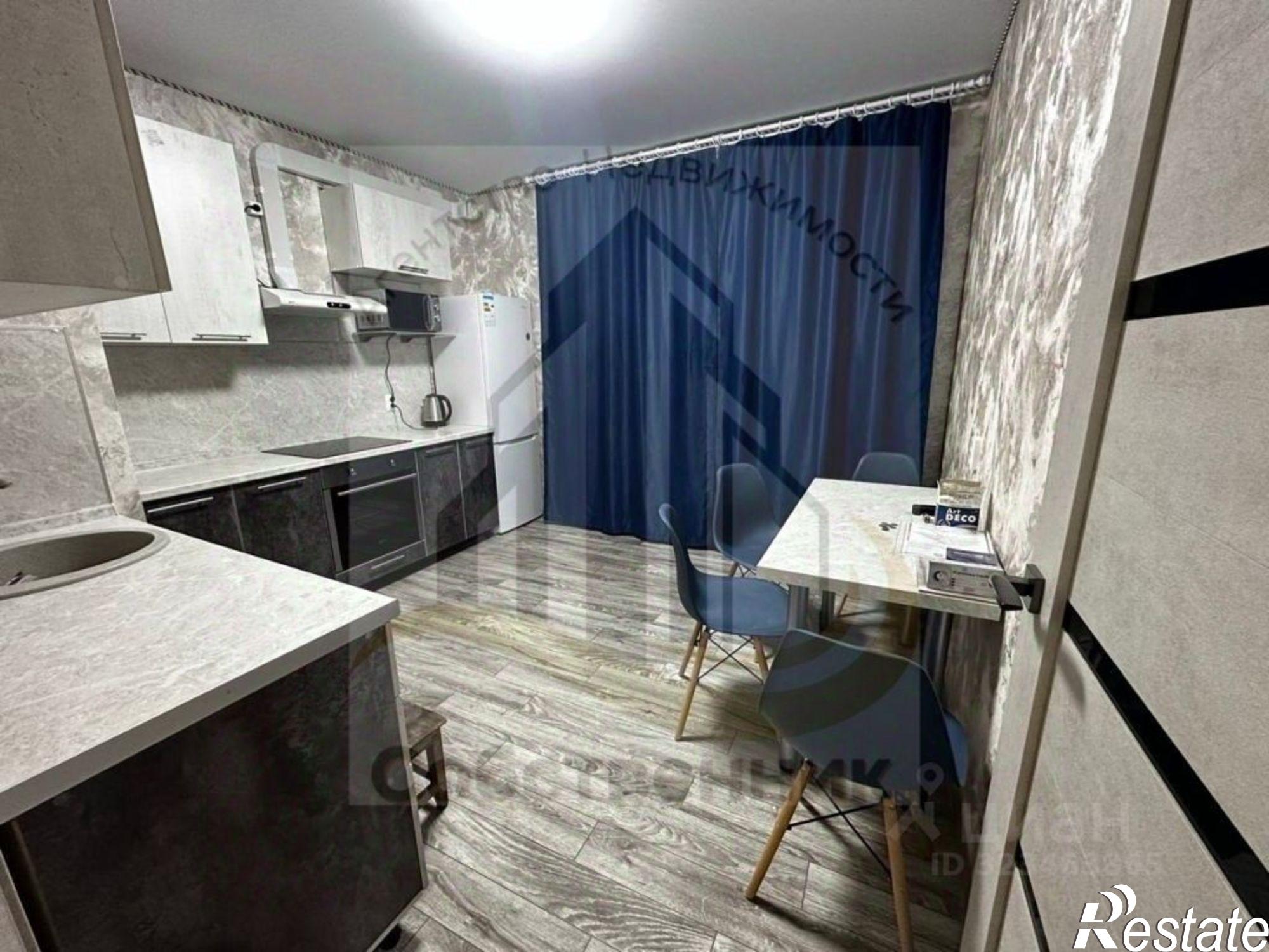 Сдать квартиру за 28 000 рублей на улица Свердлова, 6