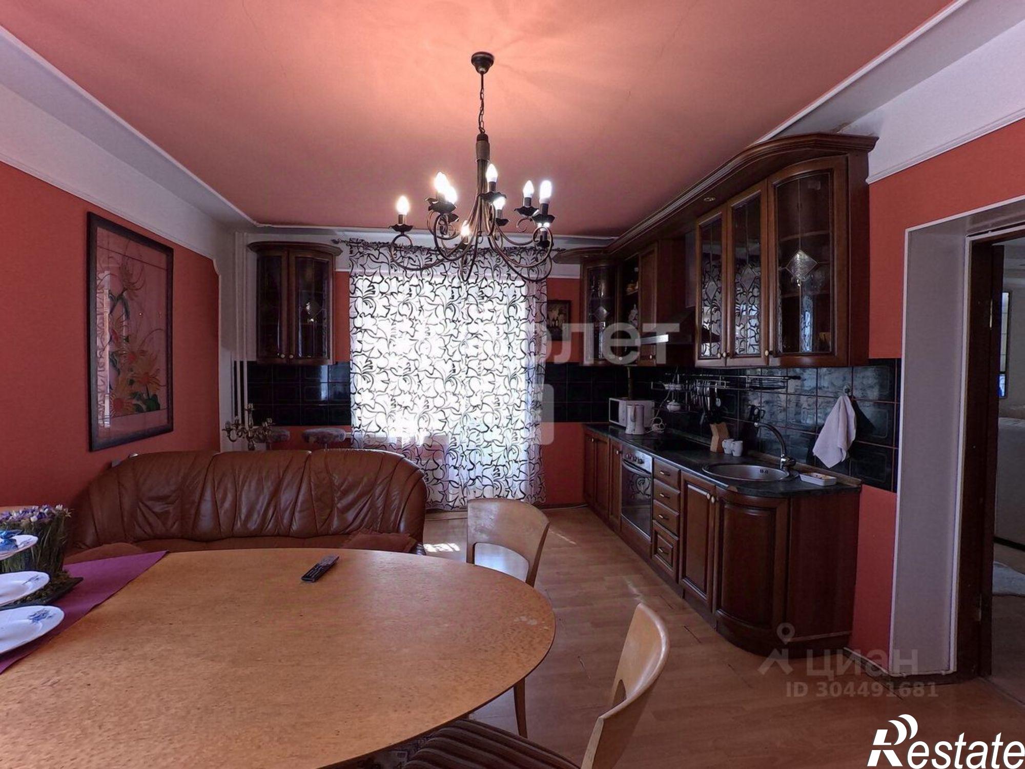 Купить квартиру за 10 450 000 рублей на Старый Оскол г.