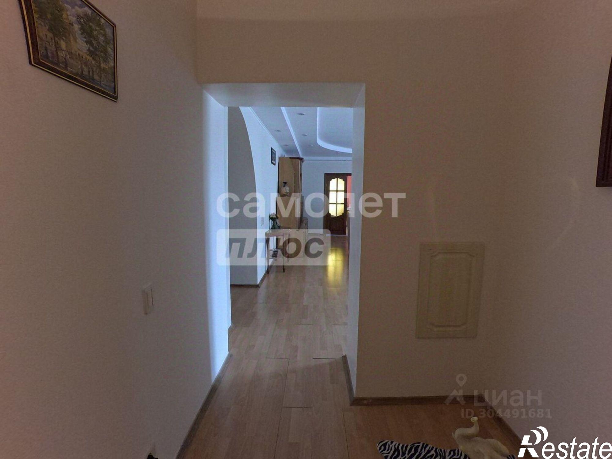 Купить квартиру за 10 450 000 рублей на Старый Оскол г.