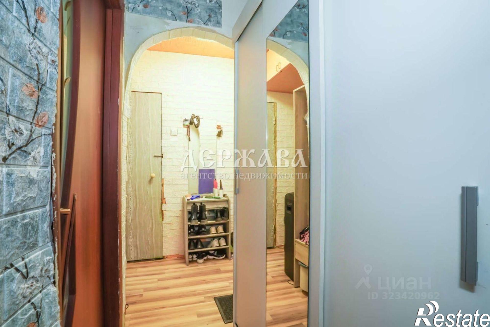 Купить квартиру за 2 900 000 рублей на Горняк мкр,дом 8