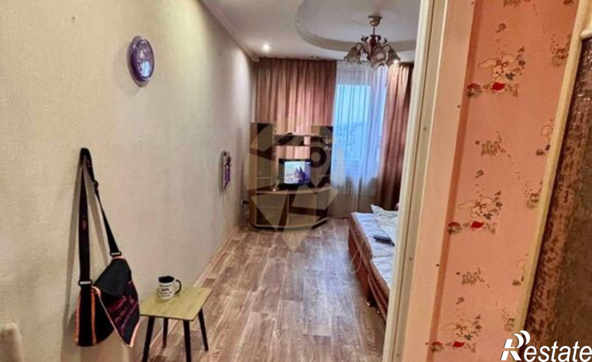 Купить квартиру за 2 250 000 рублей на микрорайон Молодогвардеец, 1